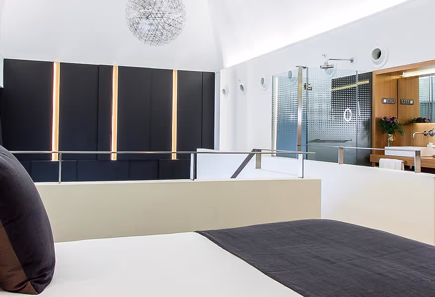 Hotel Ohla Barcelona Guestroom