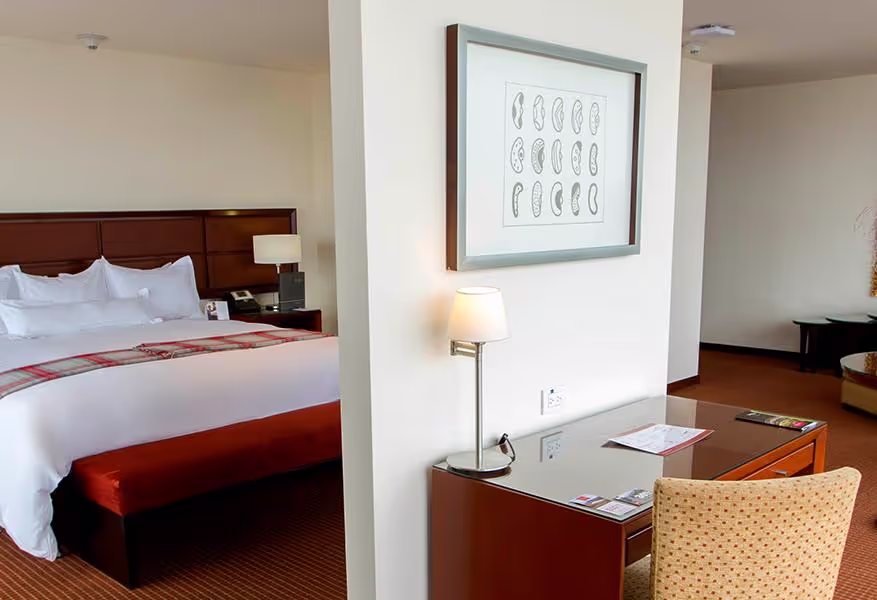 Casa Andina Premium Miraflores guest room 2