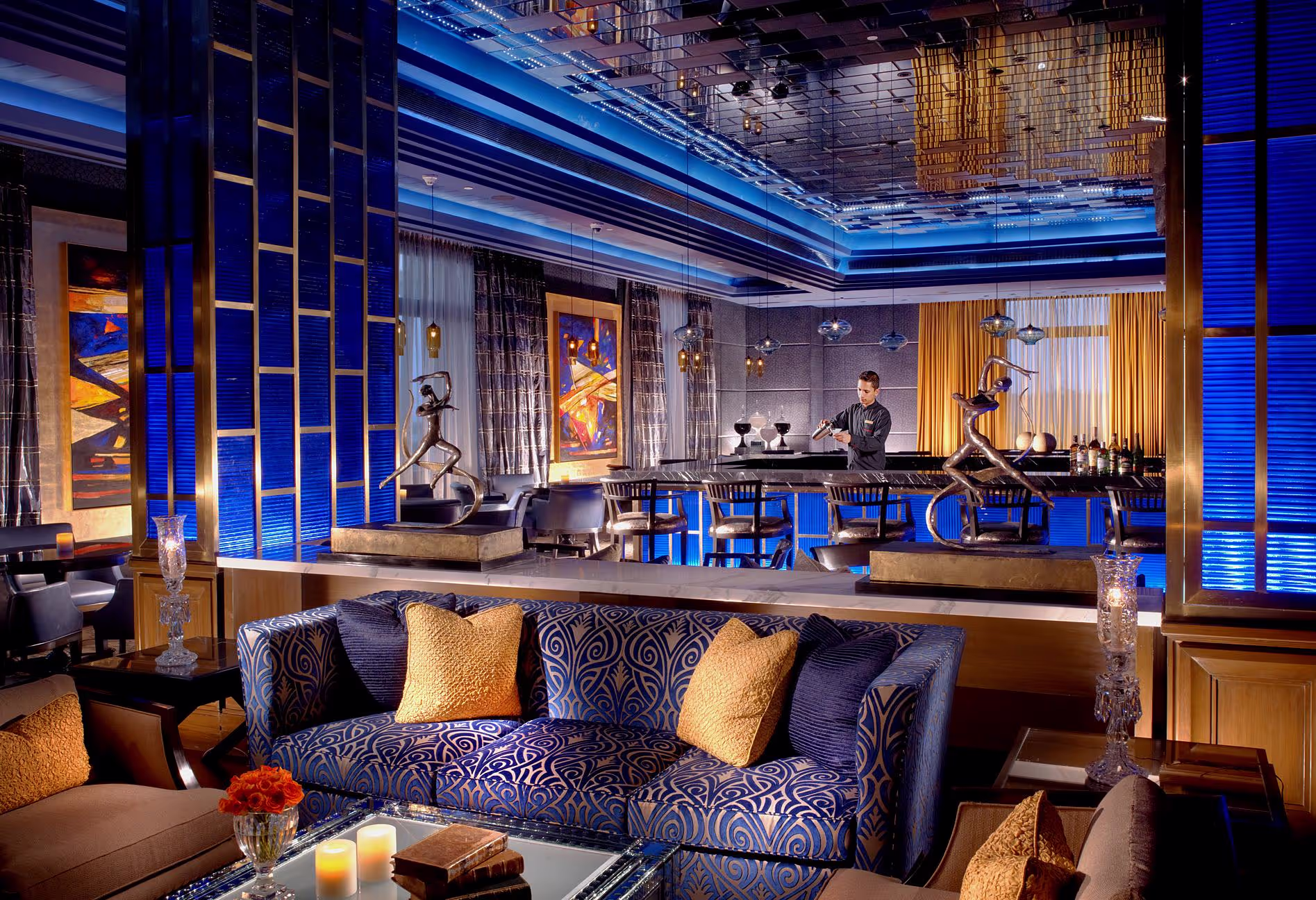 The Leela Palace Chennai Bar Lounge