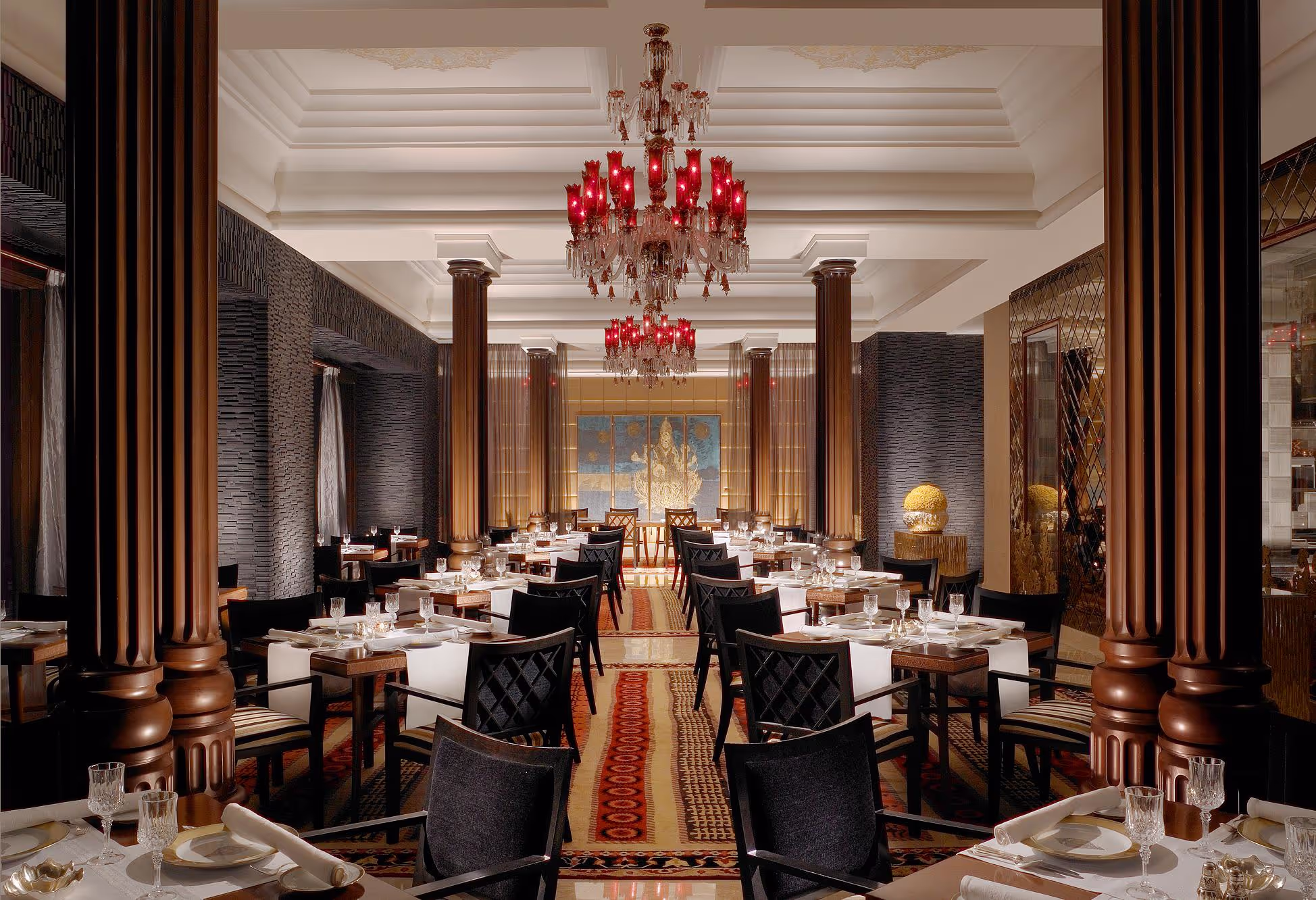 The Leela Palace Chennai Dining