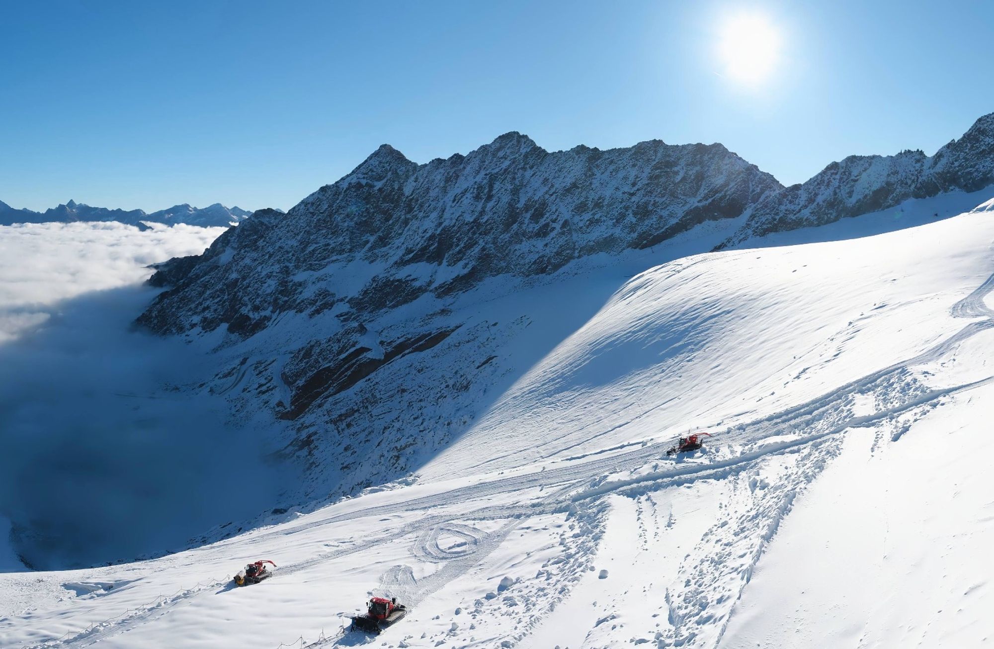 Current situation (Monday morning) on the Rettenbach Glacier in Sölden