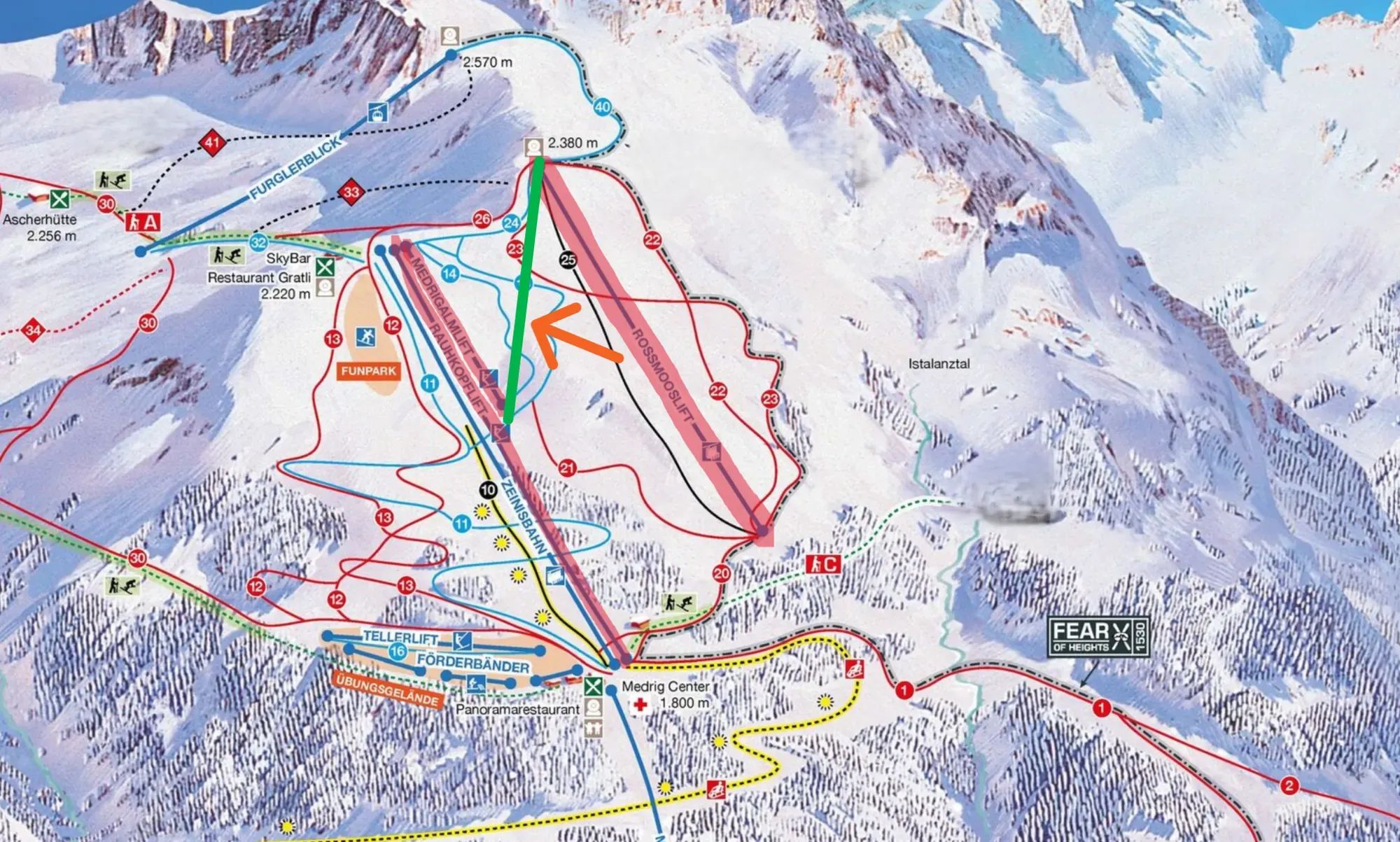 The new Familienglück chairlift in See (green)