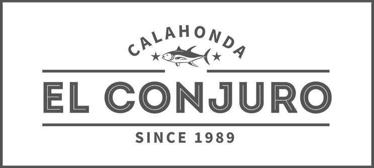 Logo for El Conjuro in Calahonda featuring a fish icon and text 'Since 1989'.