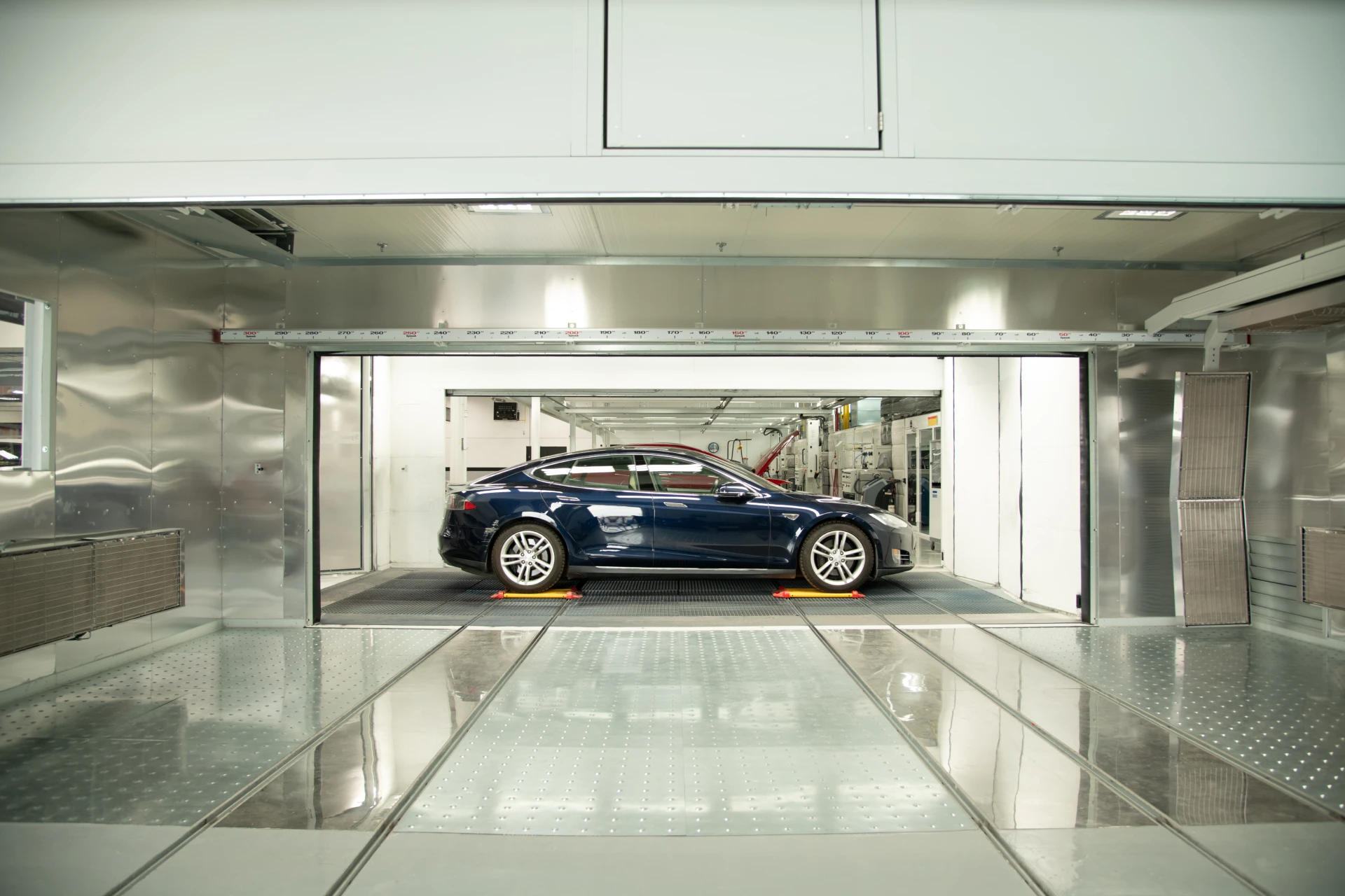 Repairing electric and plug‑in hybrid luxury cars