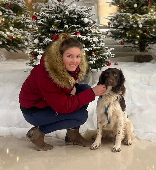 Alyzee and a cute Springer