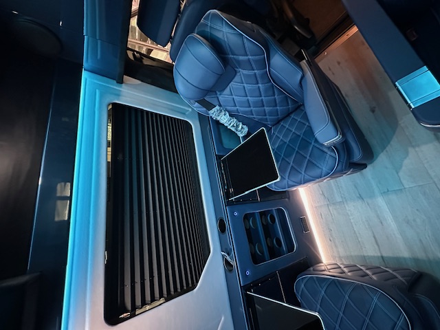 Deluxe shuttle Sprinter interior showcase photo