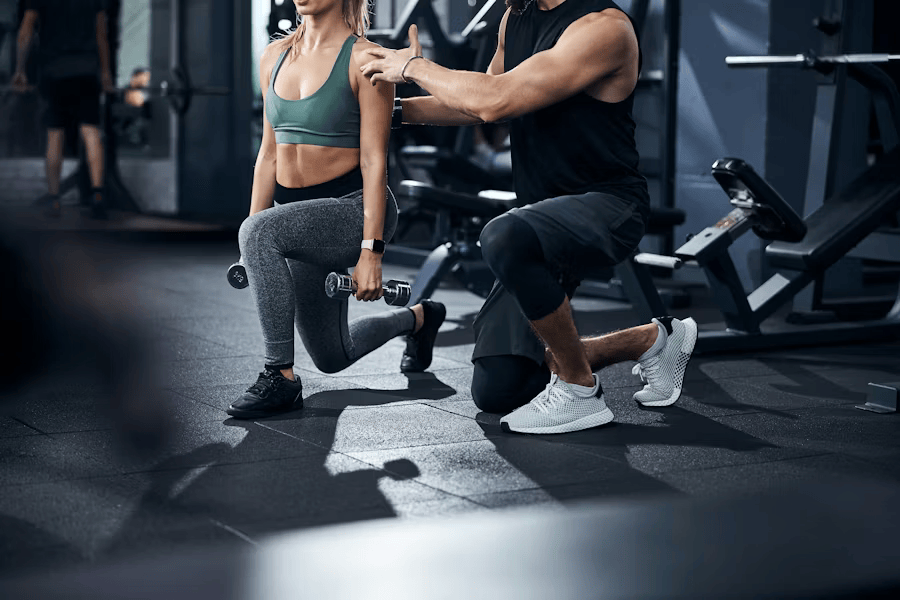 Krafttraining mit Hanteln.