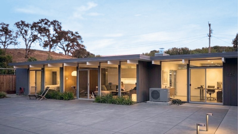 California home with a heat pump