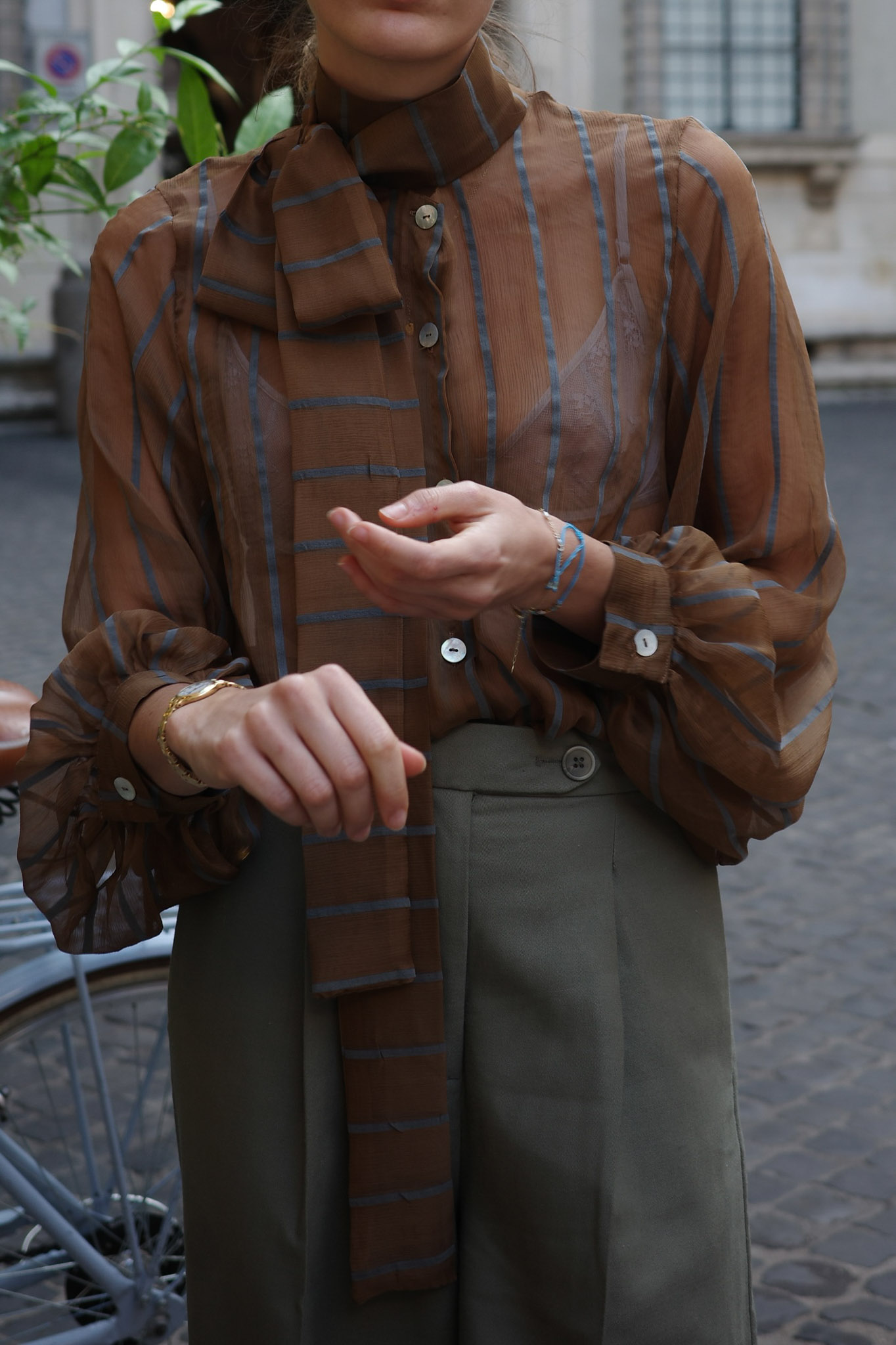 GAIA | Silk Print Blouse with Tie-Detail