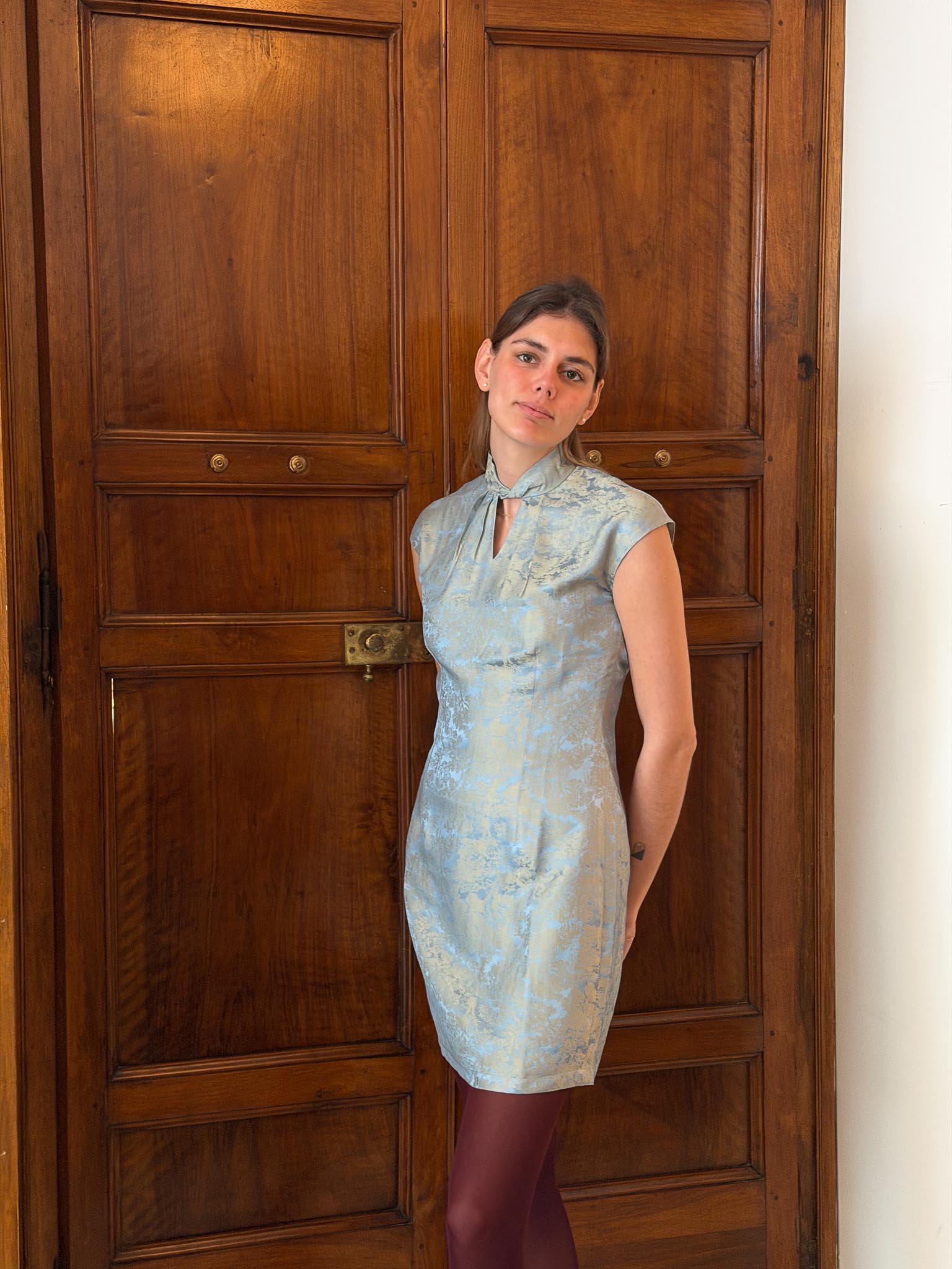 GIADA | Short Silk Dress with Twist Collar