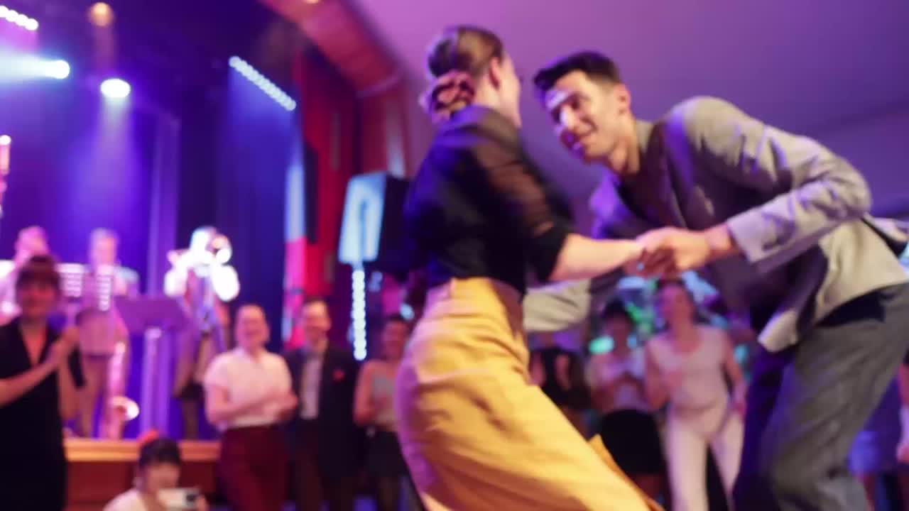 festival zelt 2 personen 2 Personen Zelt 3000 mm für Camping & Festival mit 2 Eingängen – Outdoor Alm