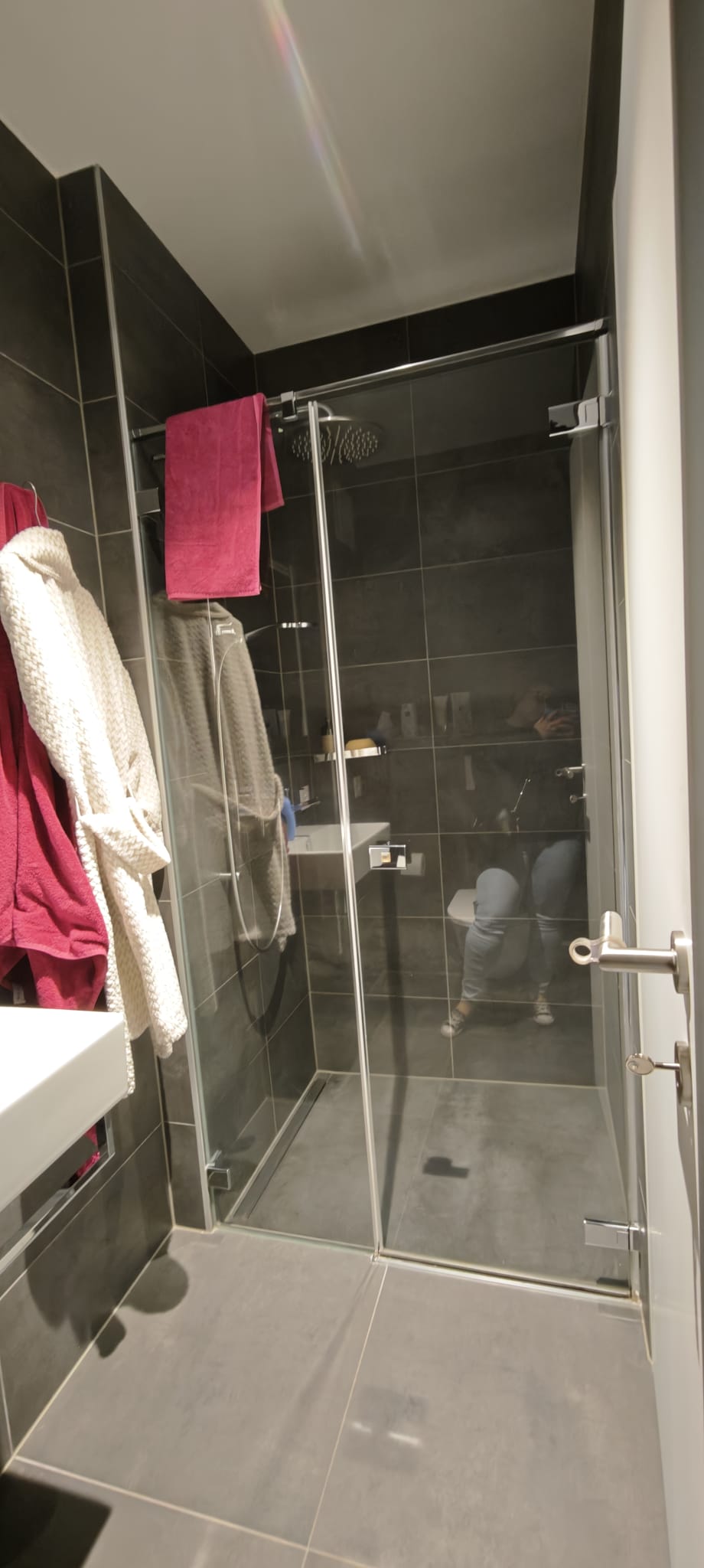 Secondo bagno con doccia