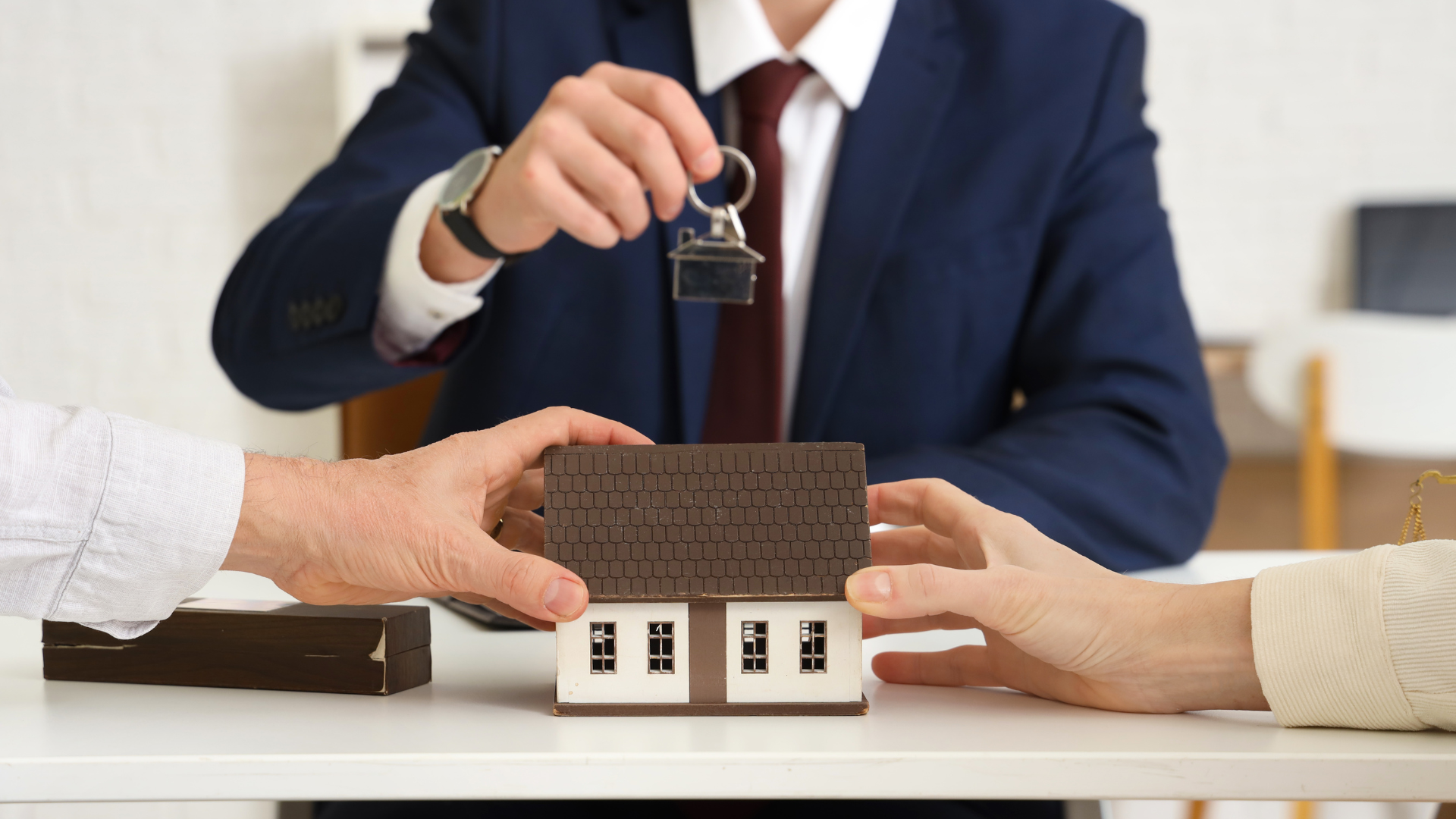 How Courts Decide How to Split Assets in a China Divorce