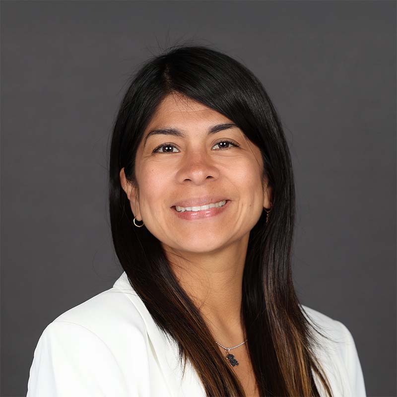 Claudia Cabrera Flores