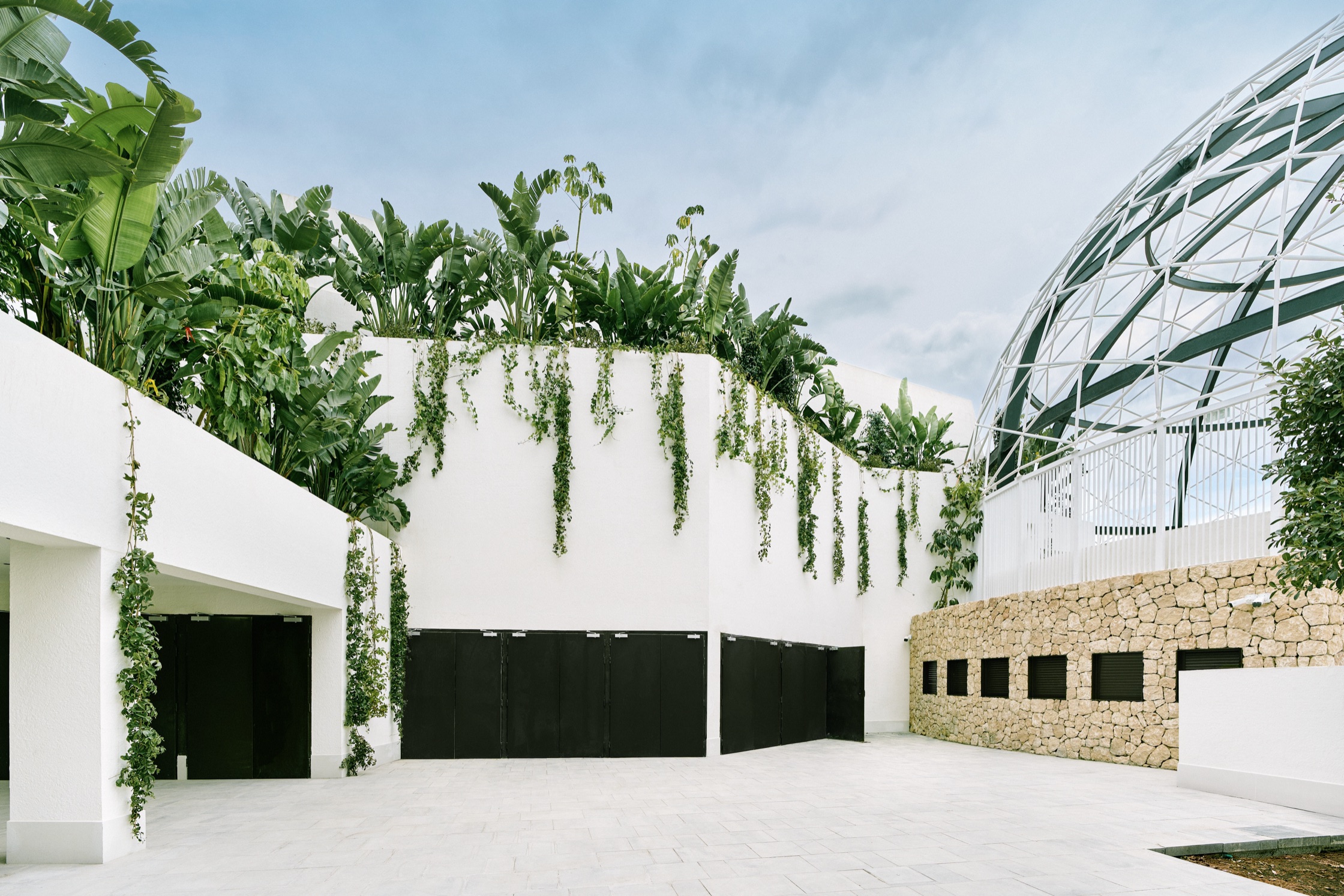 UNVRS reveals first look ahead of Ibiza opening — venue