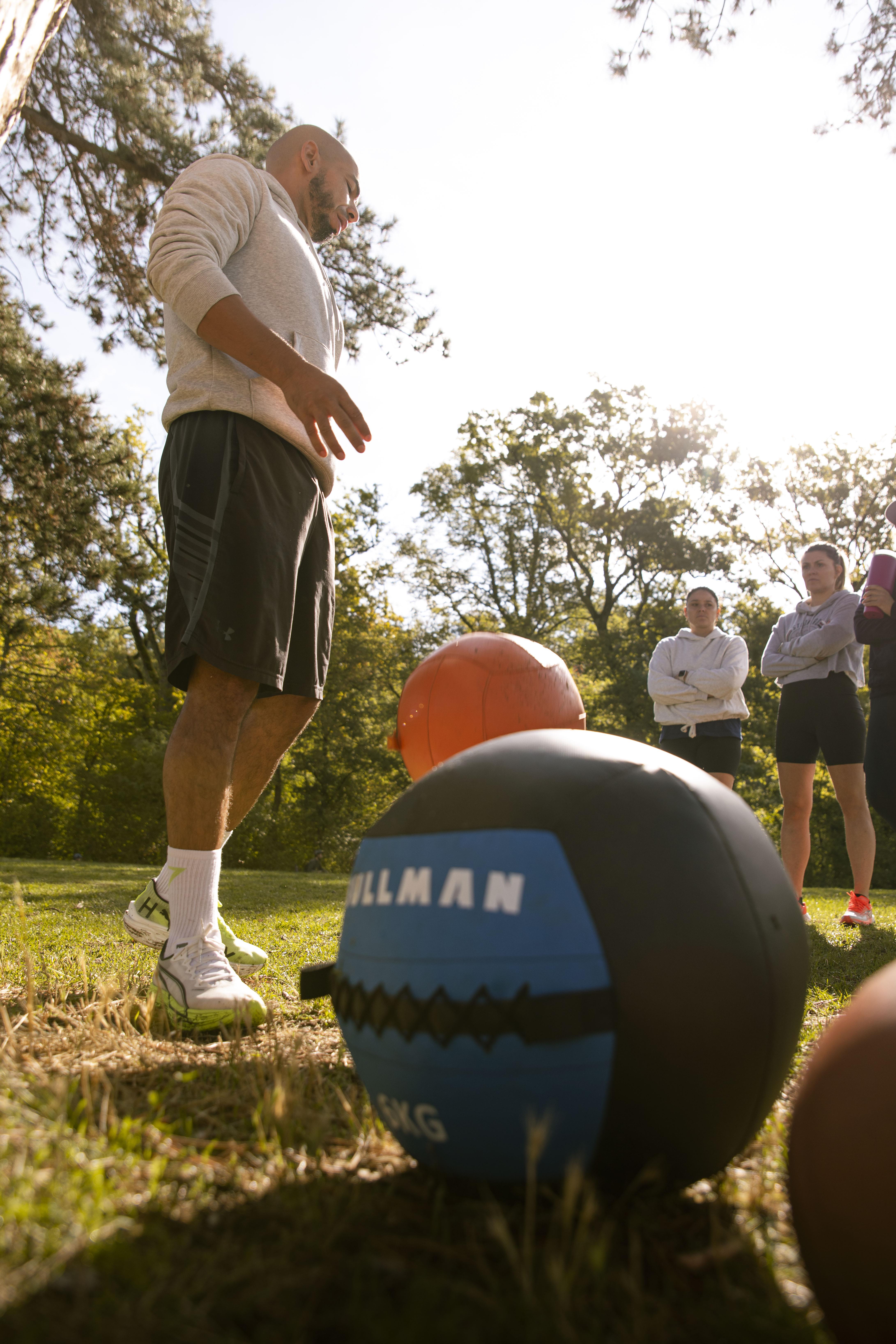 T Shirt bowl & chill