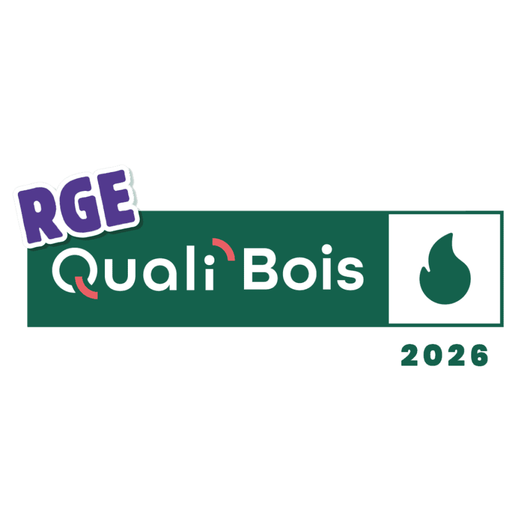 Logo RGE Quali Bois avec une flamme et l'année 2026 en valeur verte et blanche.