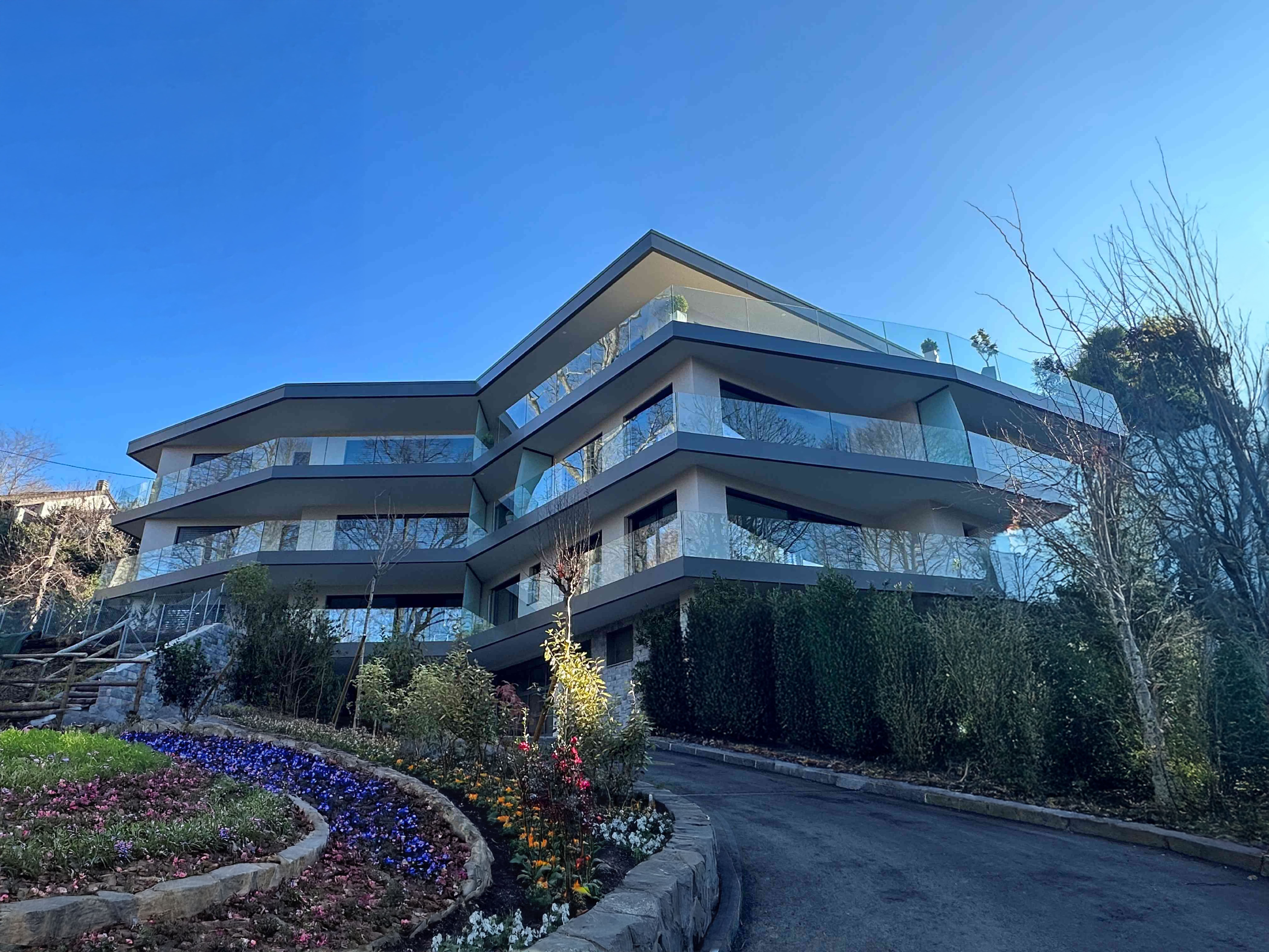 Montagnola – Residenza Hiding Home