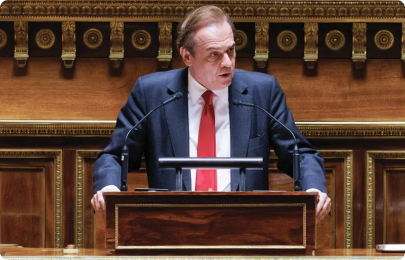 Deux ans à vos côtés