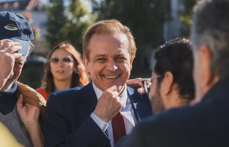 Trois ans à vos côtés