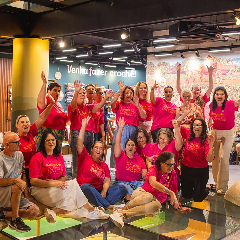 AMIGAS DO MEA Quarta do Crochê: encontro de artesãs voluntárias