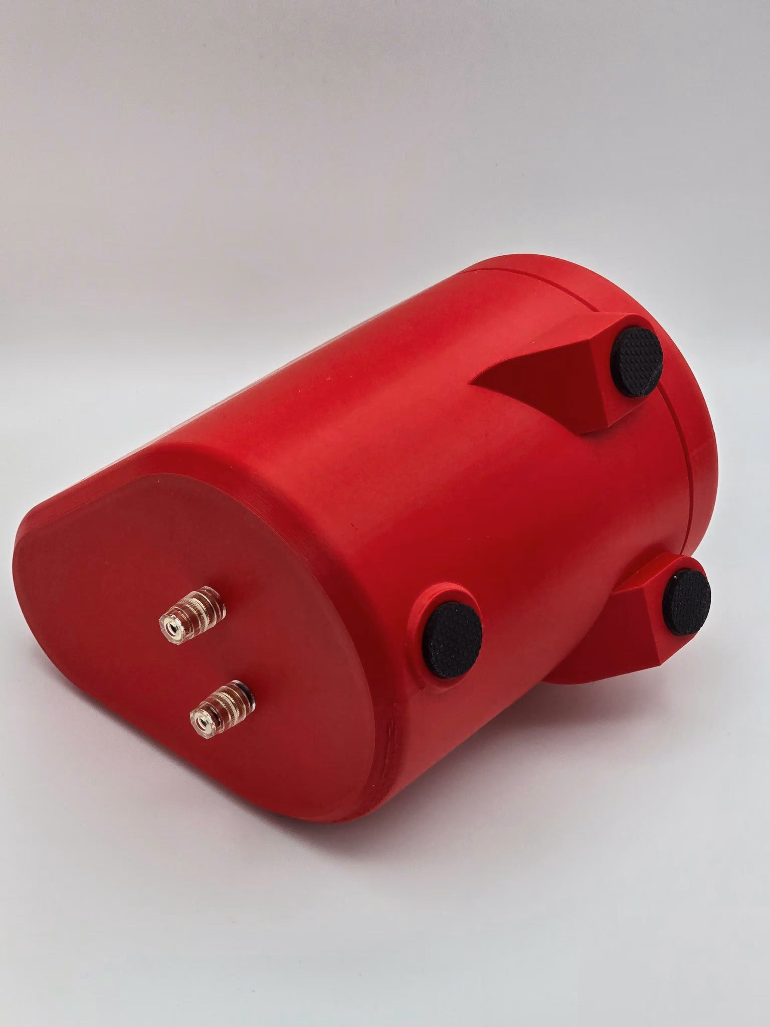 Rear and bottom of FDM4 Loudspeaker in Polymaker Wine Red and White