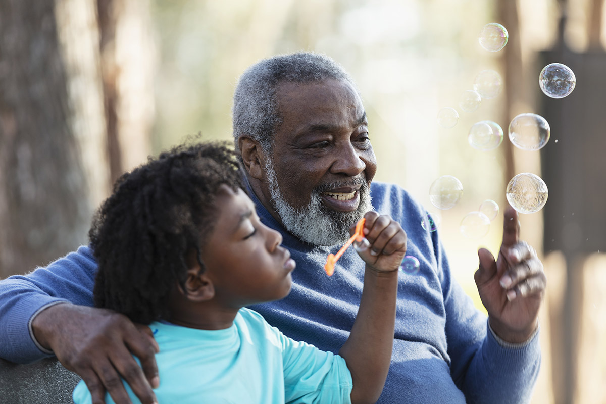 Bridging Generations: The Benefits of Intergenerational Relationships in Memory Care