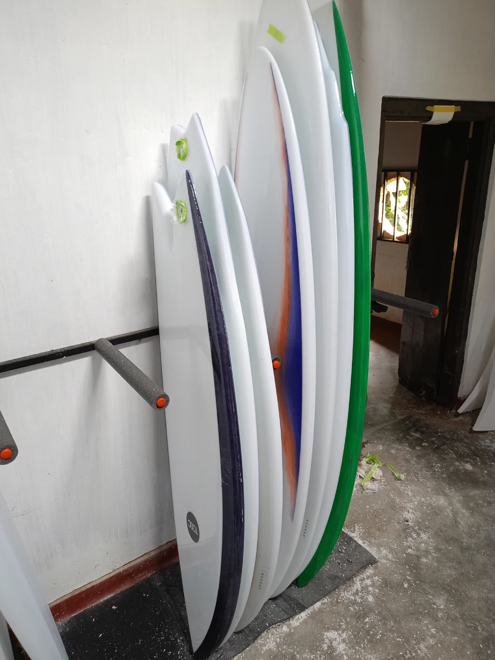 surfboards made in sri lanka Ahangama Spacer Sean super epoxy EPS no stringer