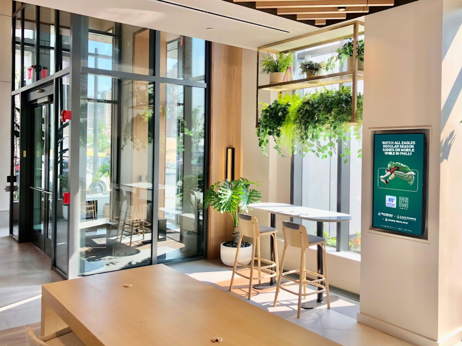 Digital out of home advertisement in apartment buildings