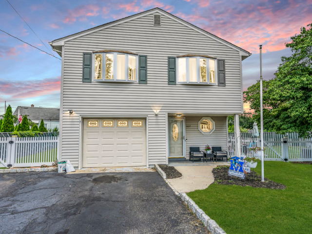 Active - 557 Howard Ave, Middlesex, NJ
