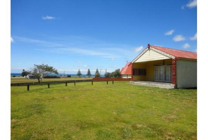 Tuatini Marae
