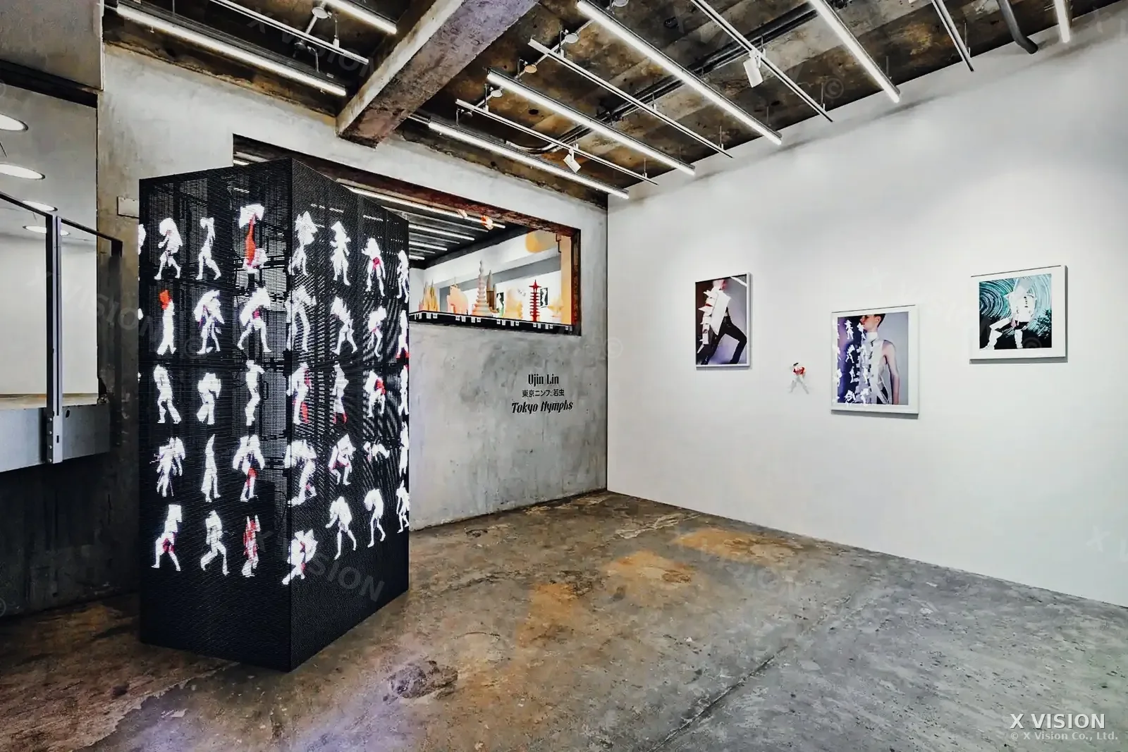© X Vision Co., Ltd. Ujin Lin展で使用したX Visionの透過型LEDビジョン