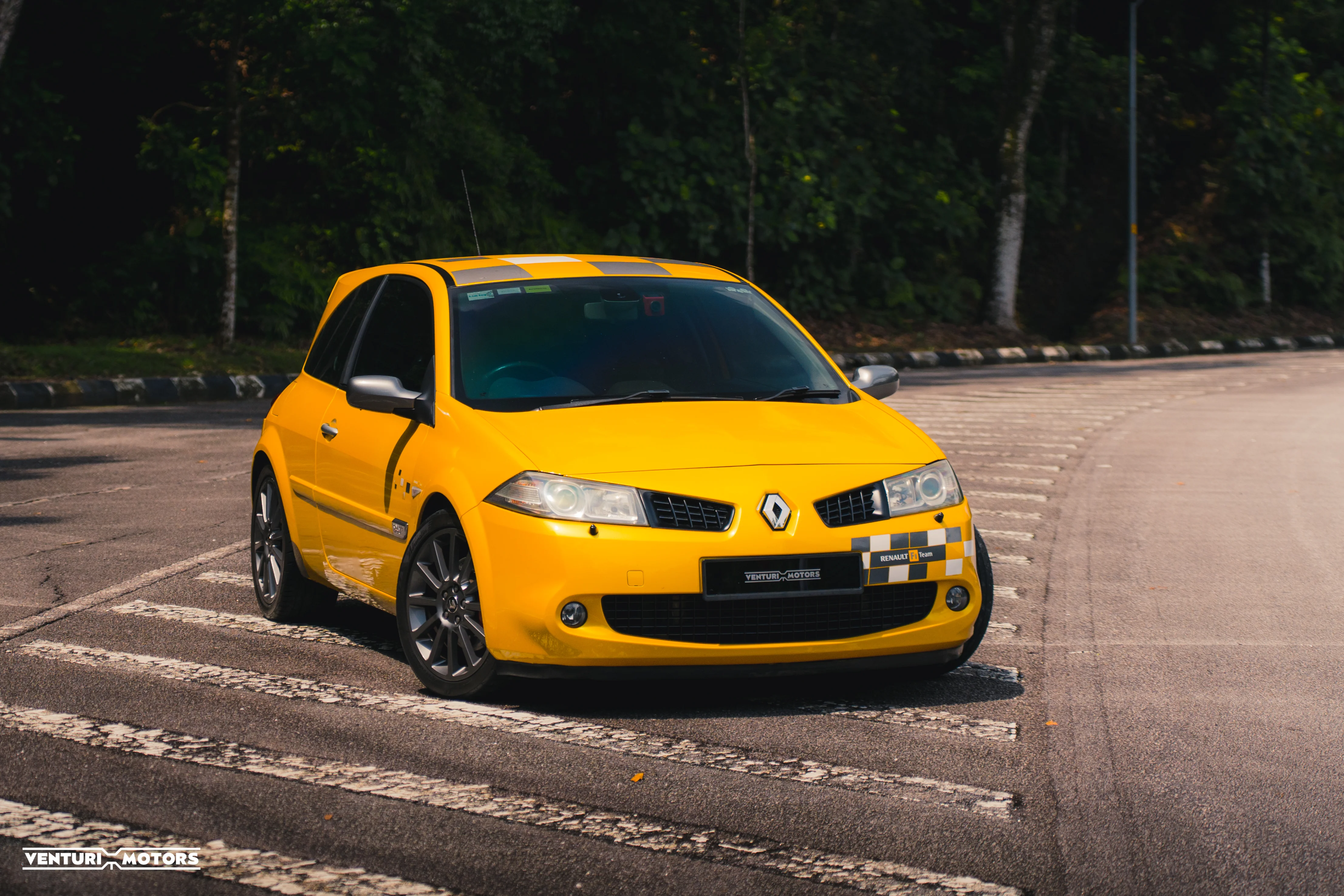 2008 Renault Mégane RS230 F1 Team R26