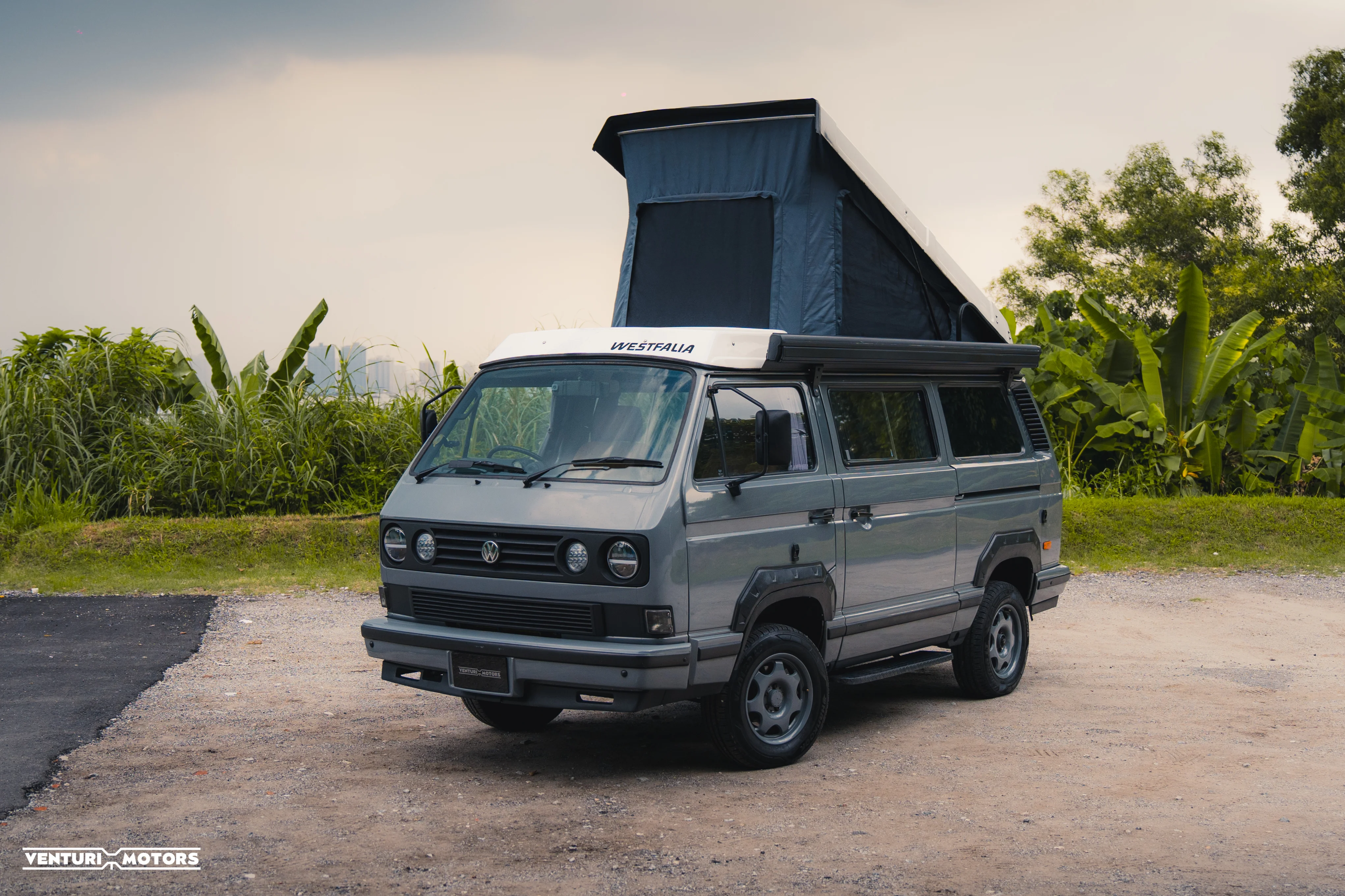 1982 Volkswagen T3 Kombi Syncro Westfalia