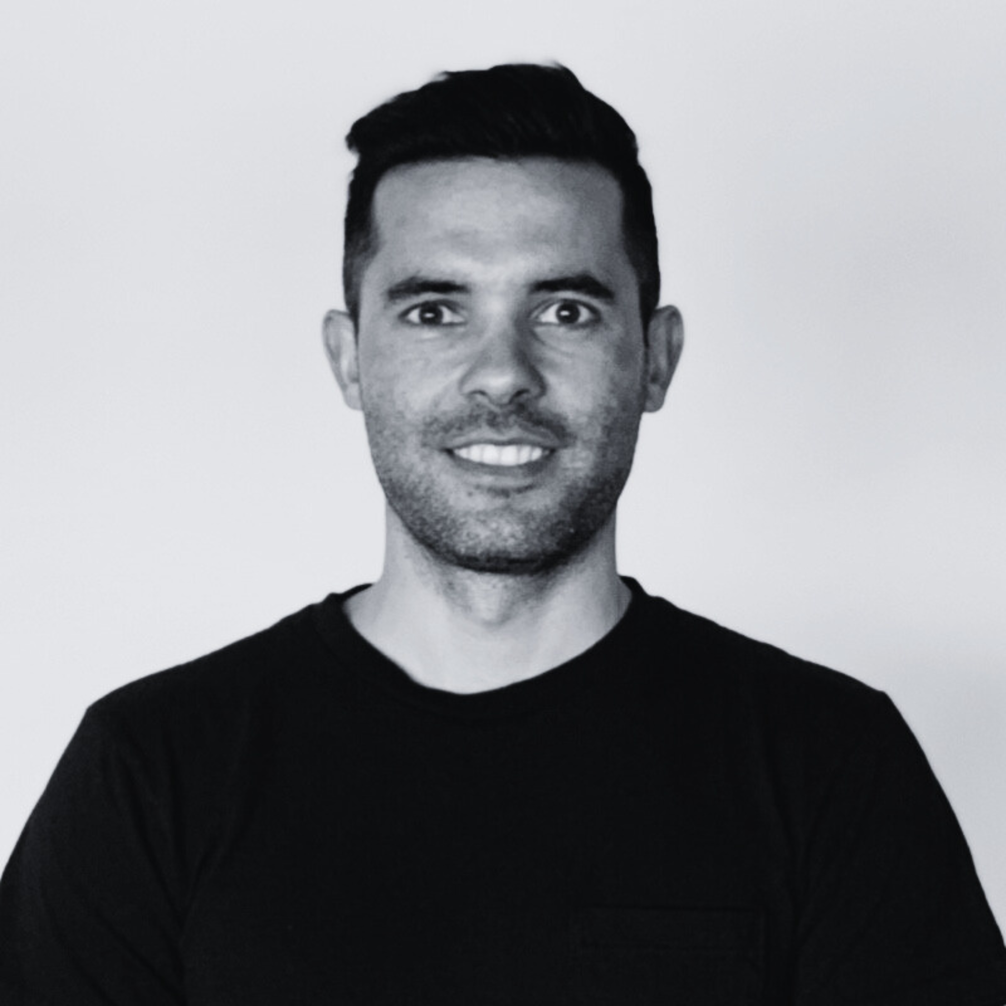 Naveen Molloy
