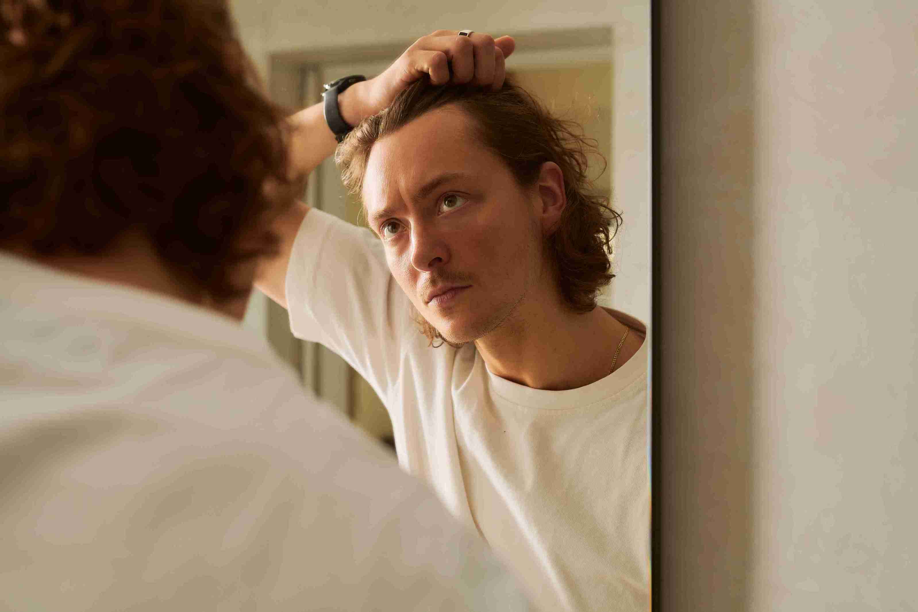 Male pattern hair loss: what actually works? | Fellos