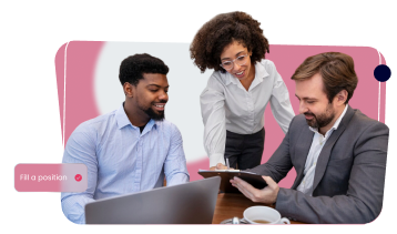 Equipo de desarrollo trabajando en conjunto