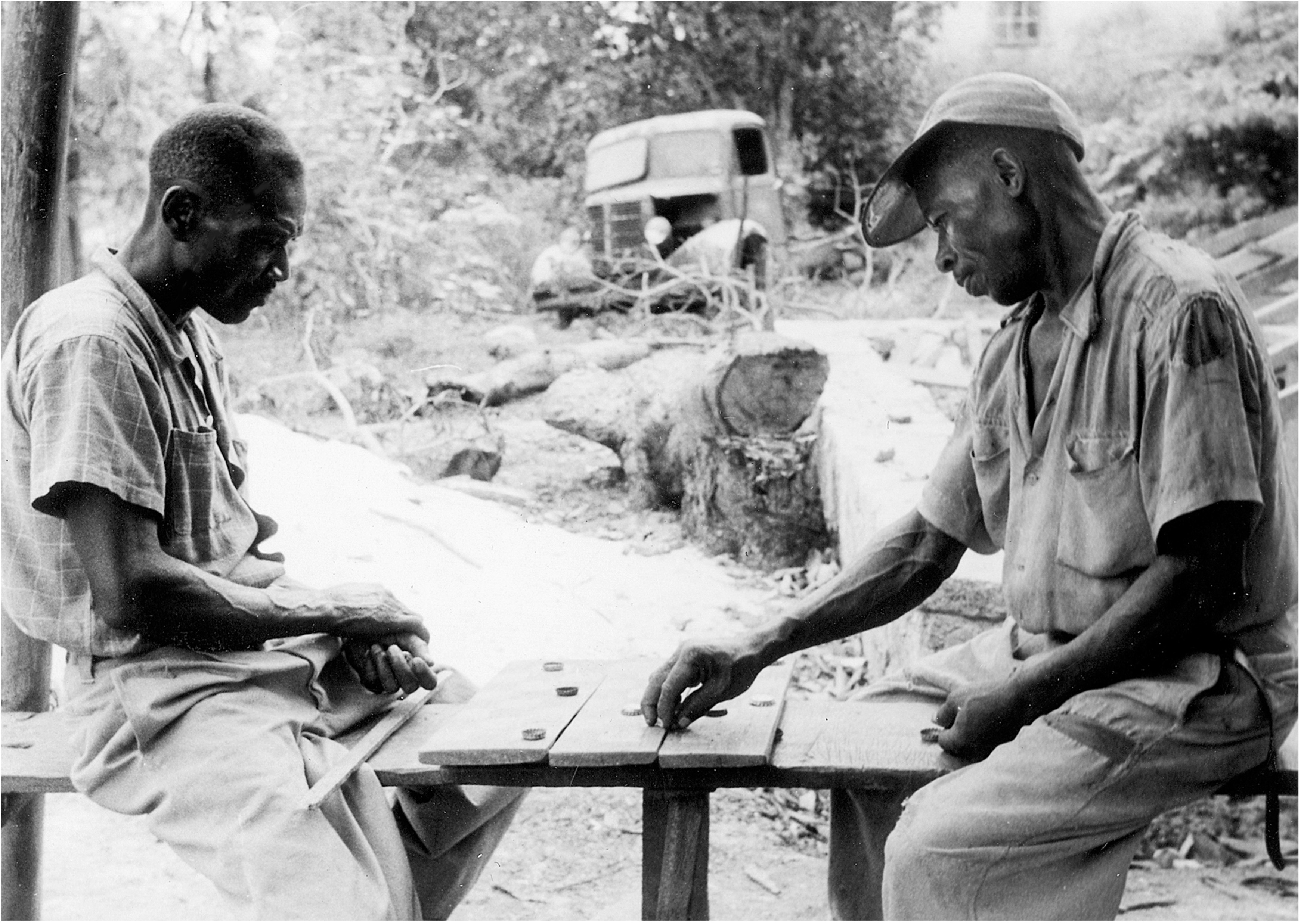 Jamaica — Social relations