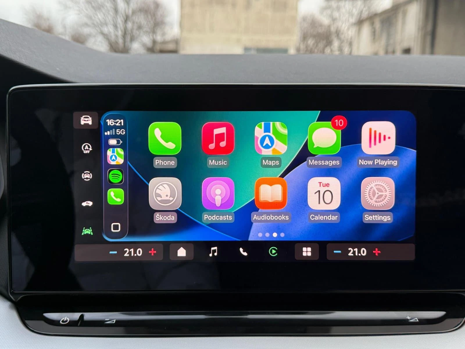 central display of skoda octavia