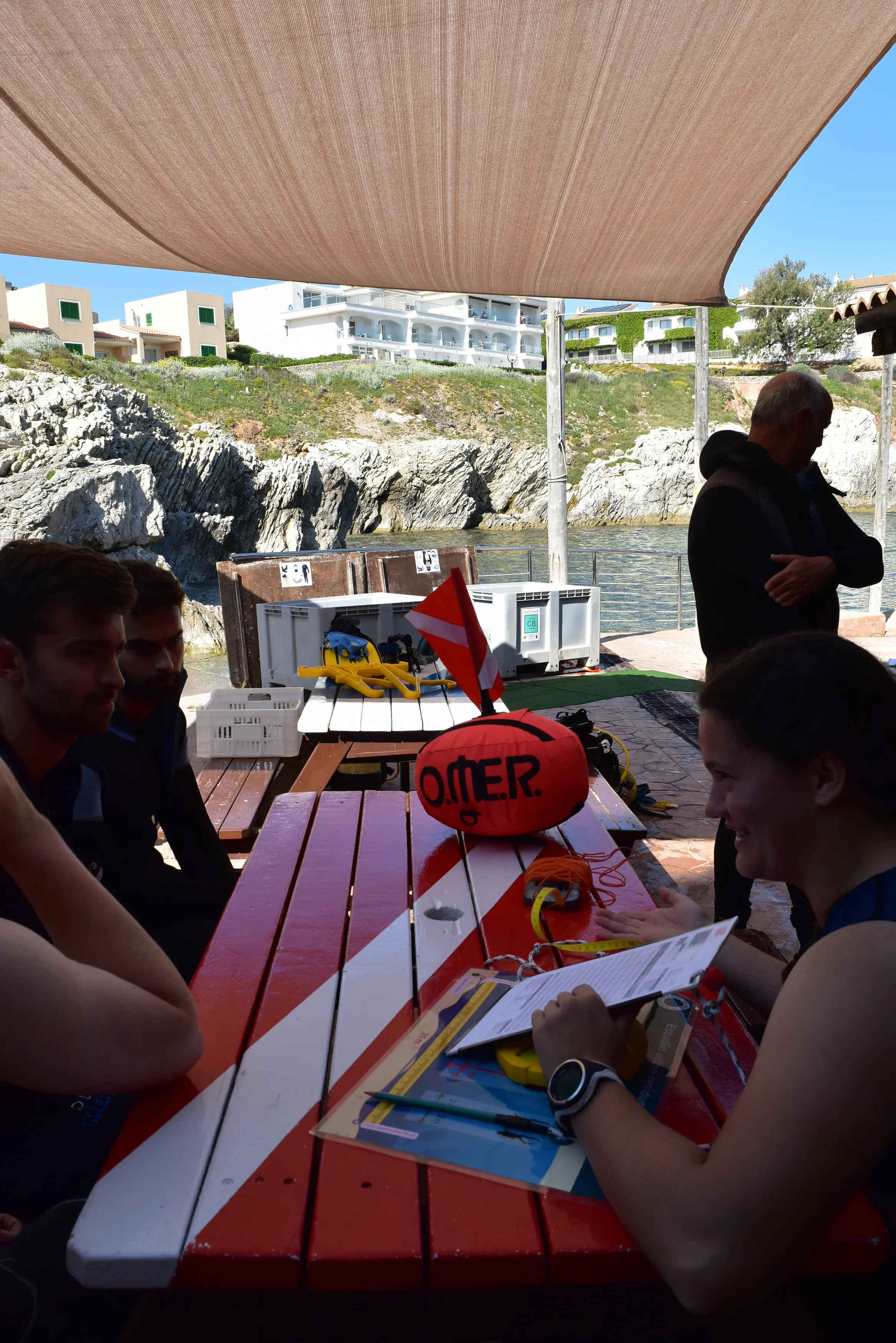 The team on a research dive for Weaving the Future