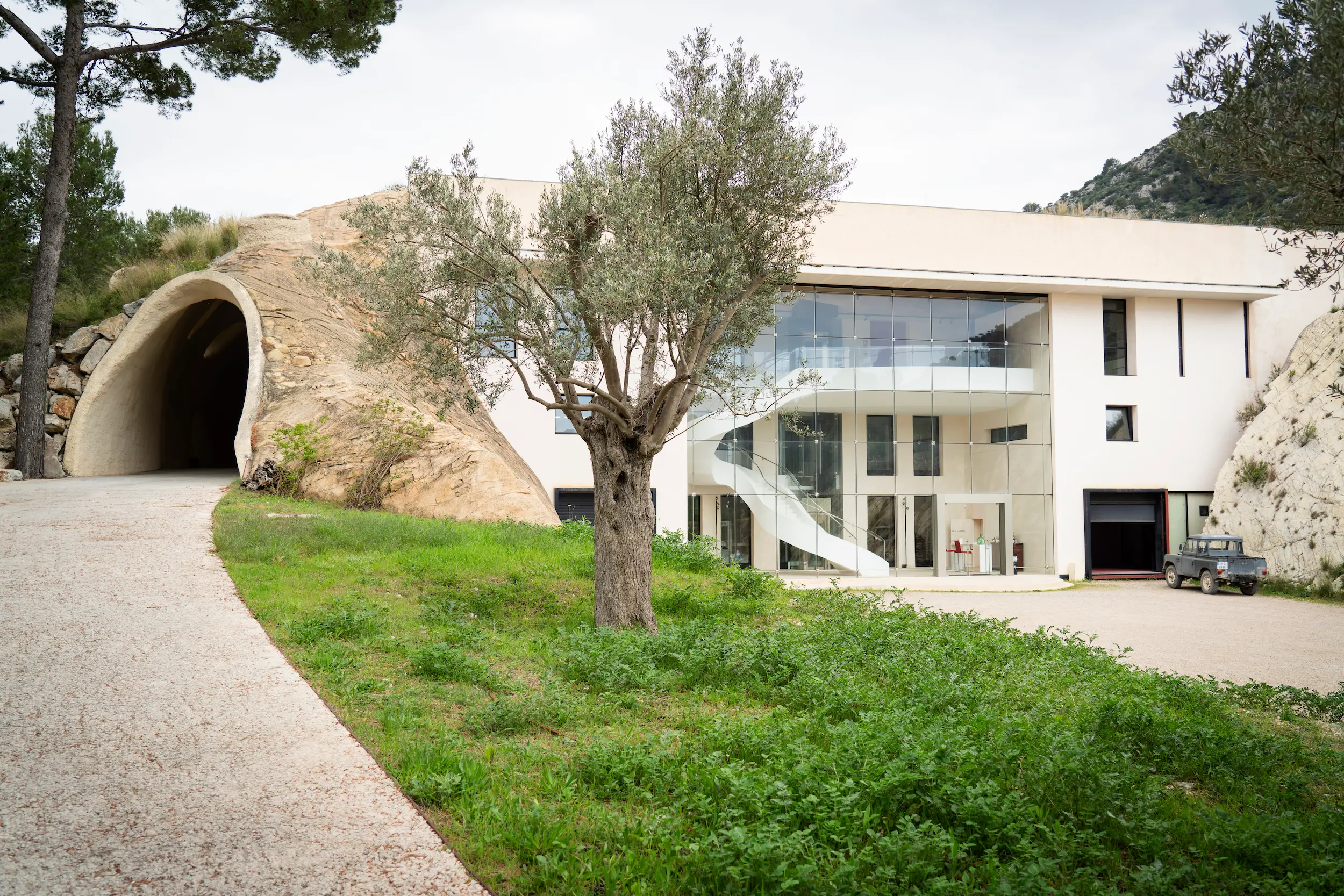 Photo by Duncan Kendall