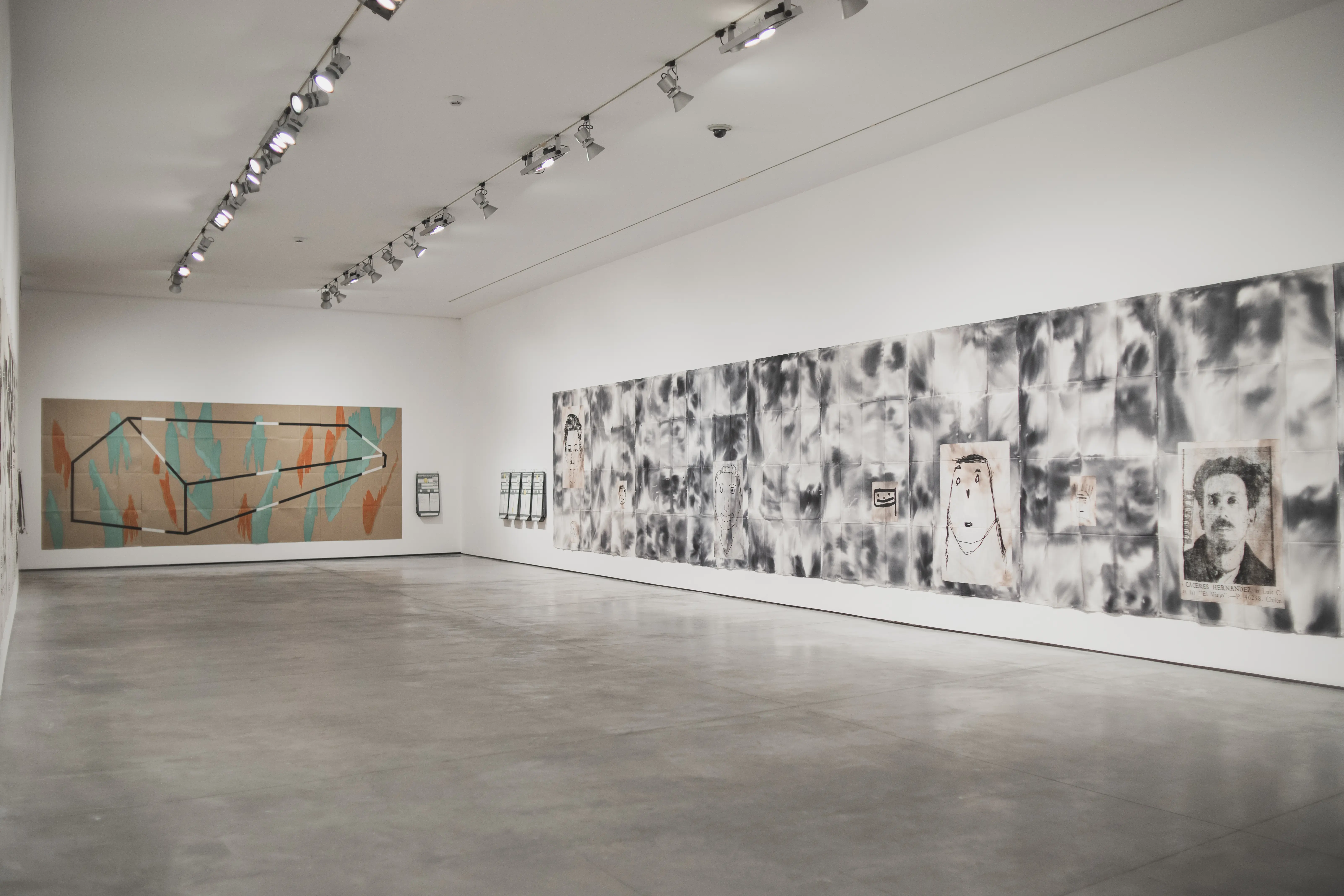 Eugenio Dittborn. Airmail Paintings at the Es Baluard Museum  - View Mallorca