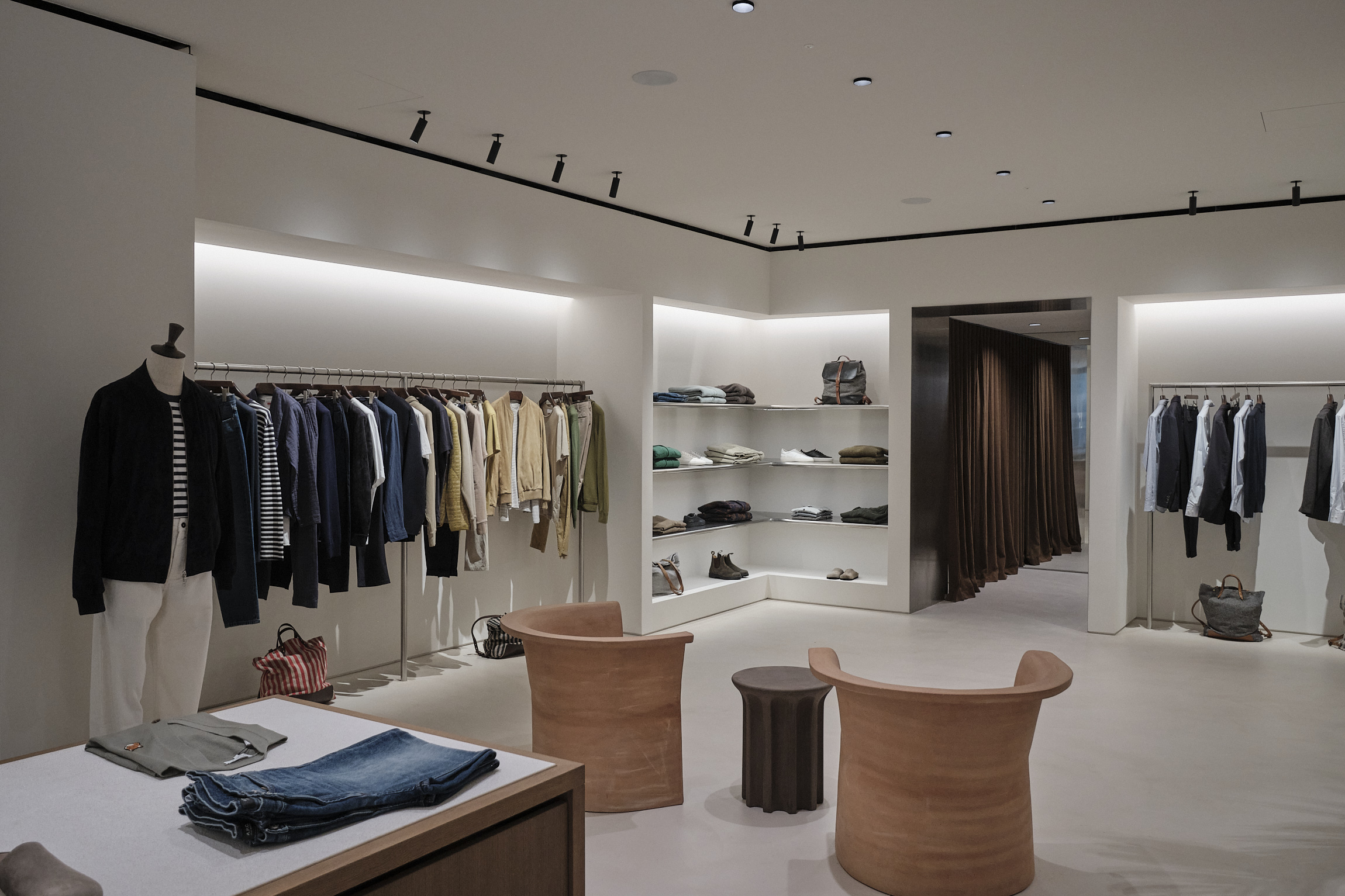 Men's fashion and accessories at Colom