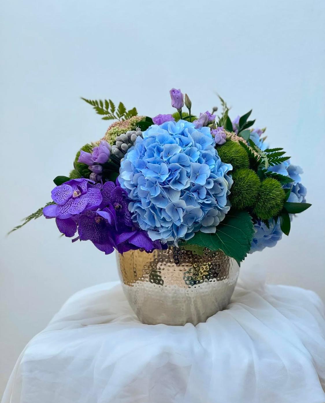 Quote illustration for Blooming in Paradise: Rachelle Lombaard's Journey with Faire Flowers in Mallorca