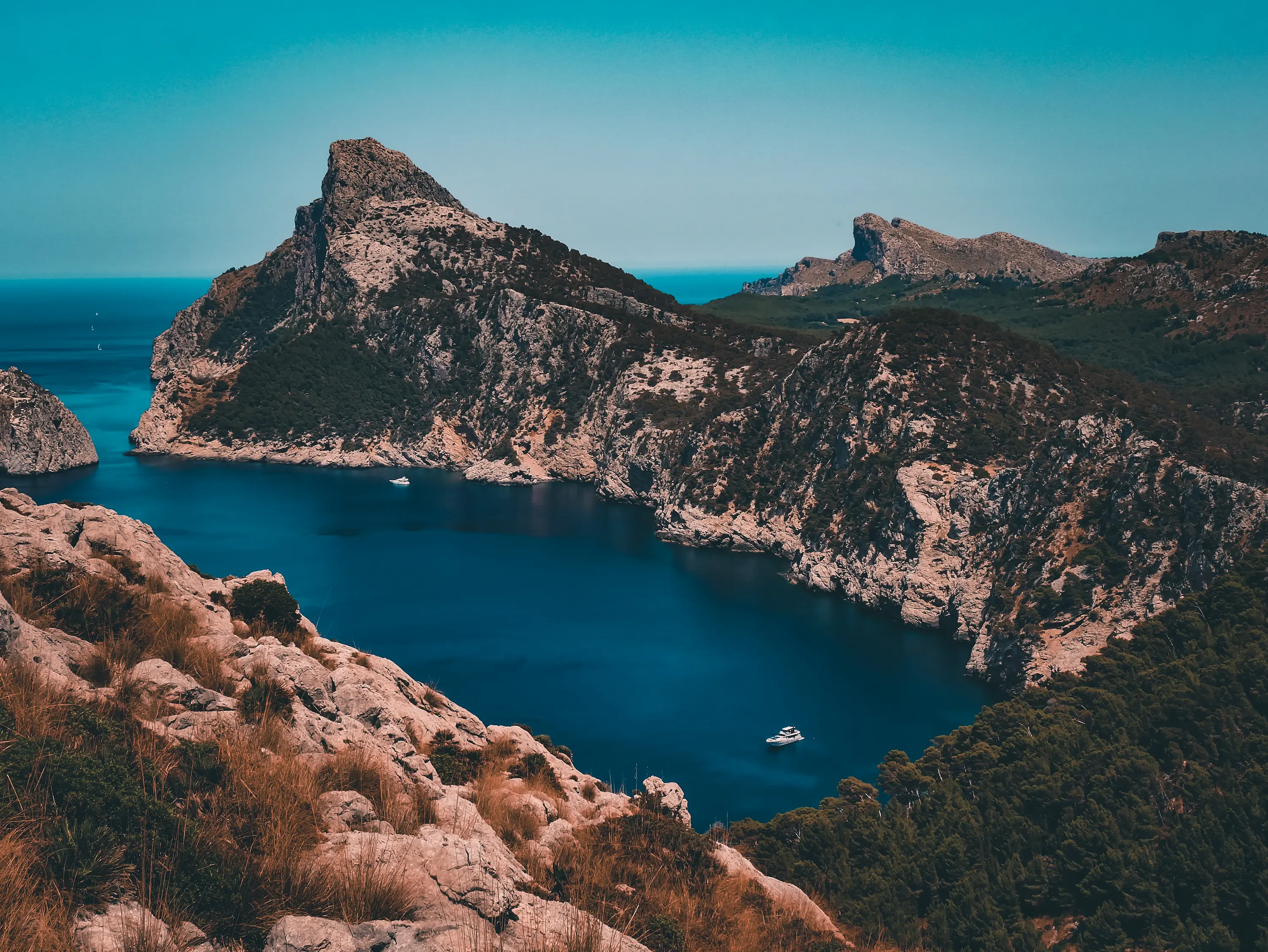 Natalia Waeger: The Conscious Concierge - View Mallorca