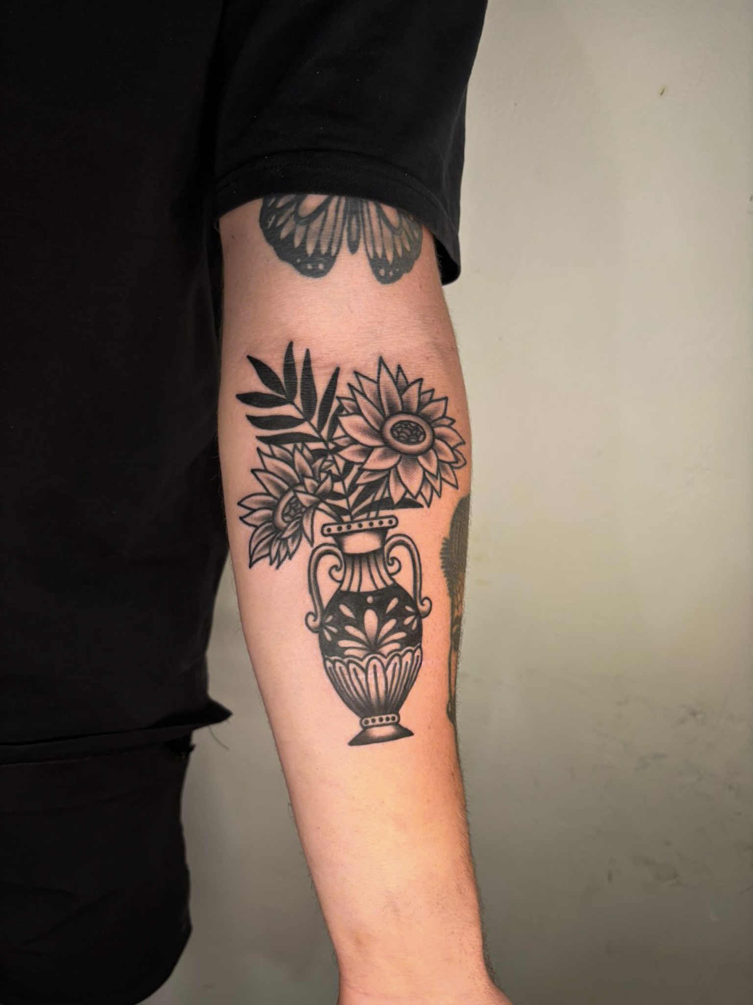 American Traditional Tattoo Bali - HBSC Tattoo Studio Bali