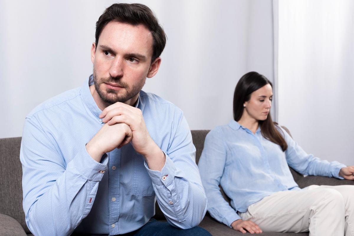What Percentage of Marriages End in Divorce? (2025)