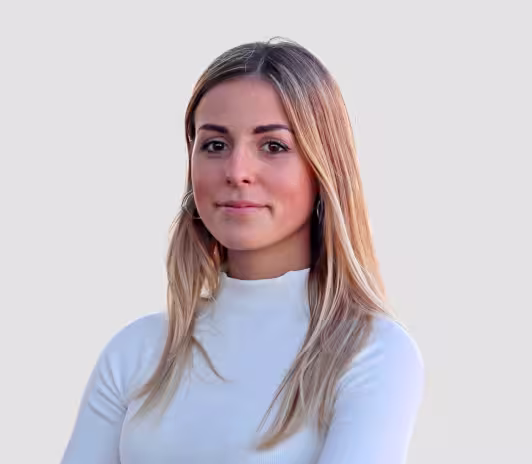 Valeria Morone Account Executive Growave