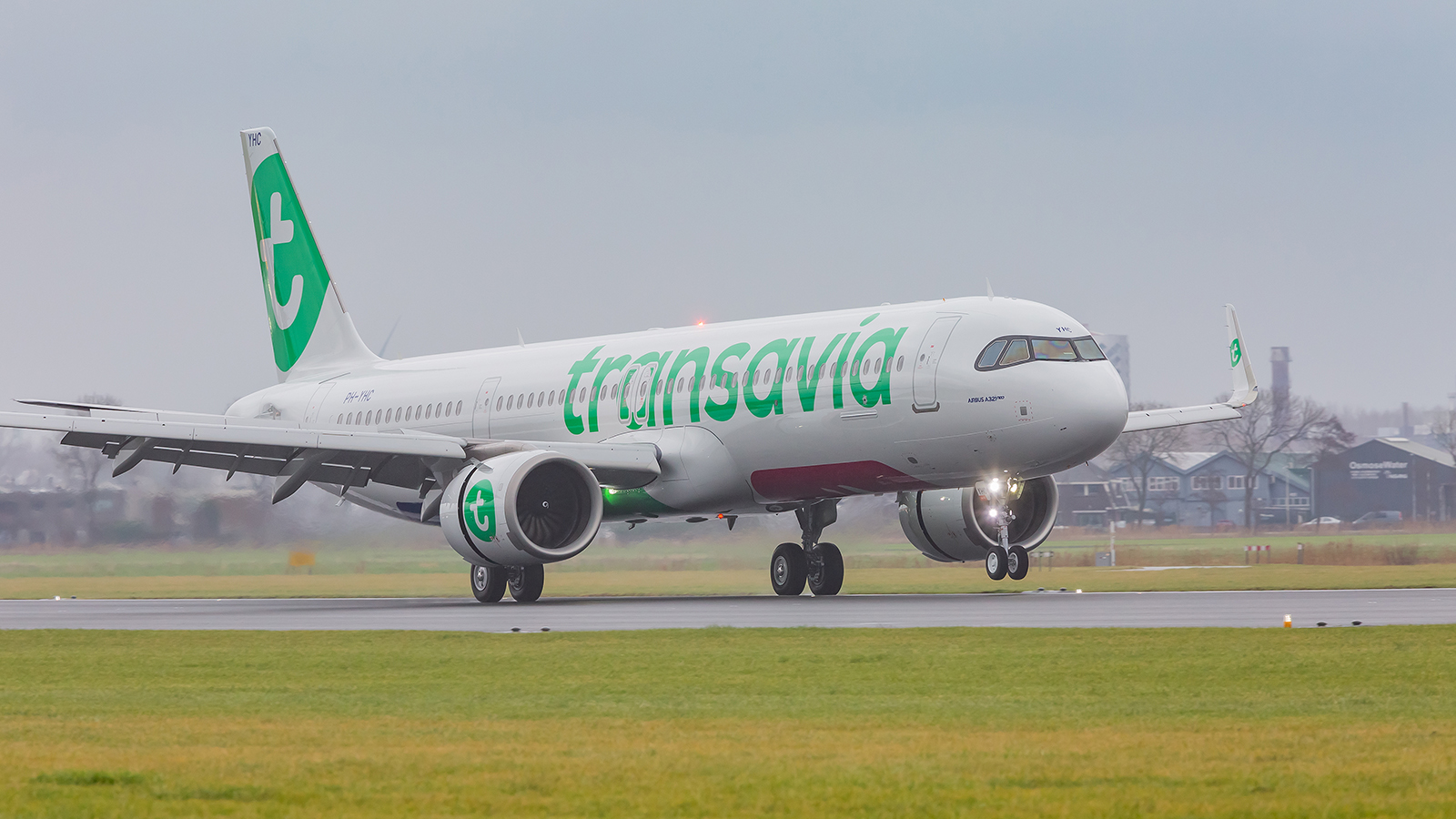 15-minute switchover: How Transavia kept its planes in the air while transitioning to a new network