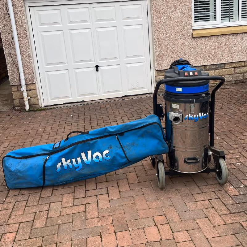 gutter cleaning equipment
